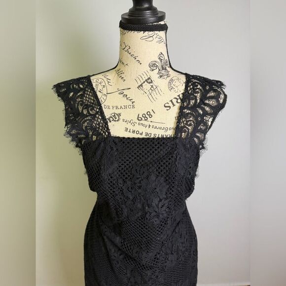 For love&lemons lace open back Dress NWT Size L - Picture 5 of 12